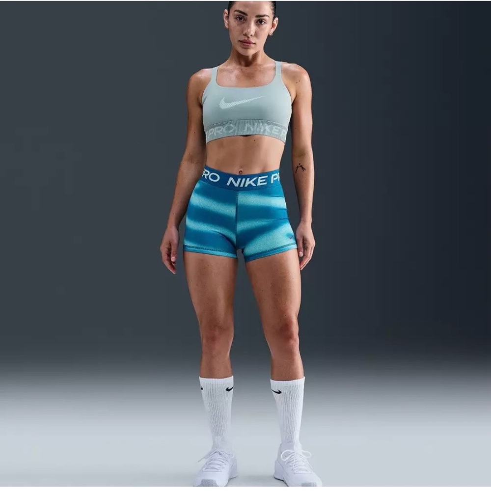 Nike Women's Pro 3" Striped Training Shorts Green Abyss Size Medium